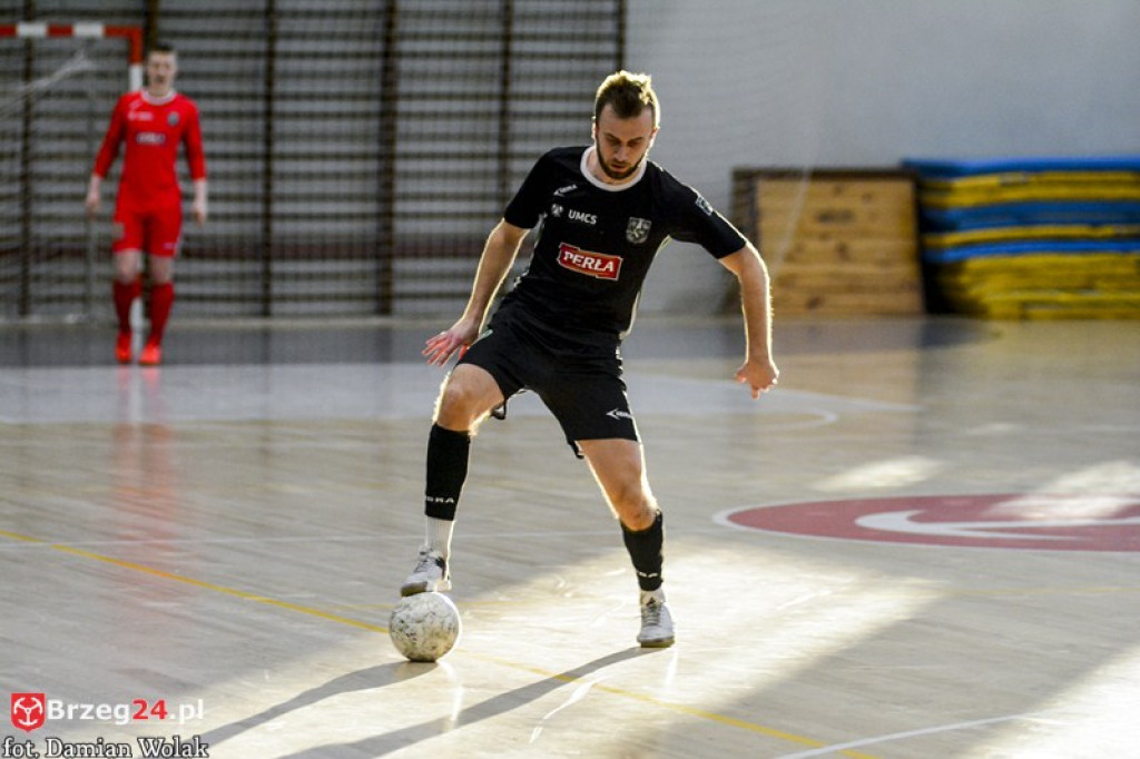 Akademicy wygrywają w starciu z Gredarem