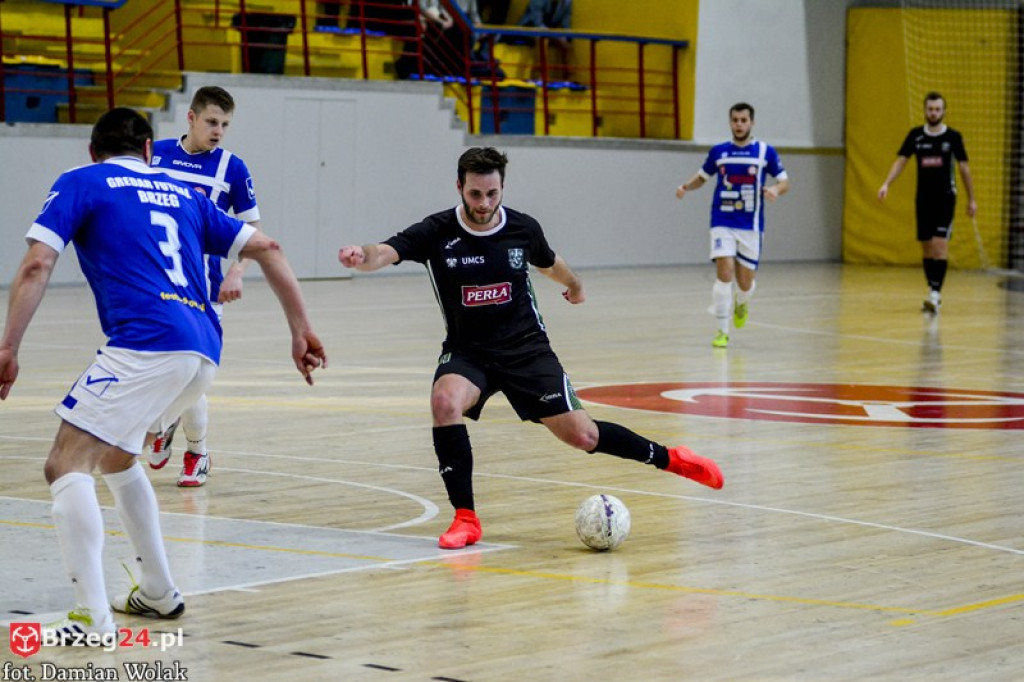 Akademicy wygrywają w starciu z Gredarem