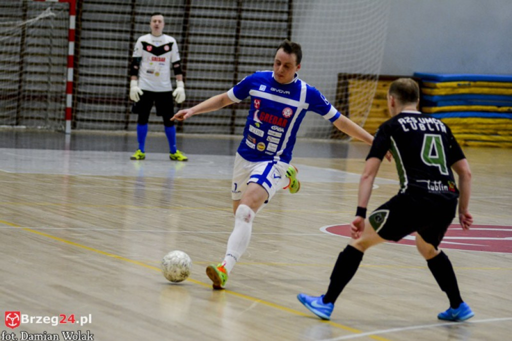 Akademicy wygrywają w starciu z Gredarem