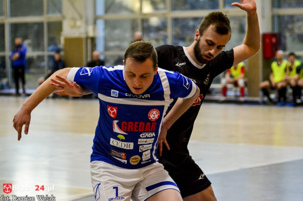 Akademicy wygrywają w starciu z Gredarem