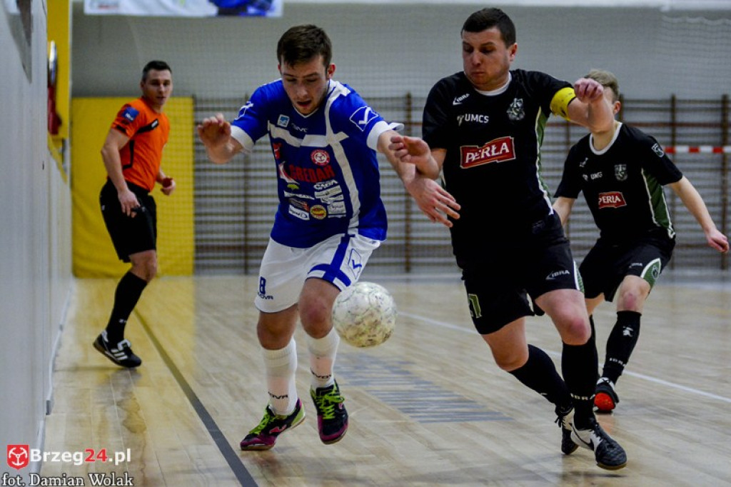 Akademicy wygrywają w starciu z Gredarem