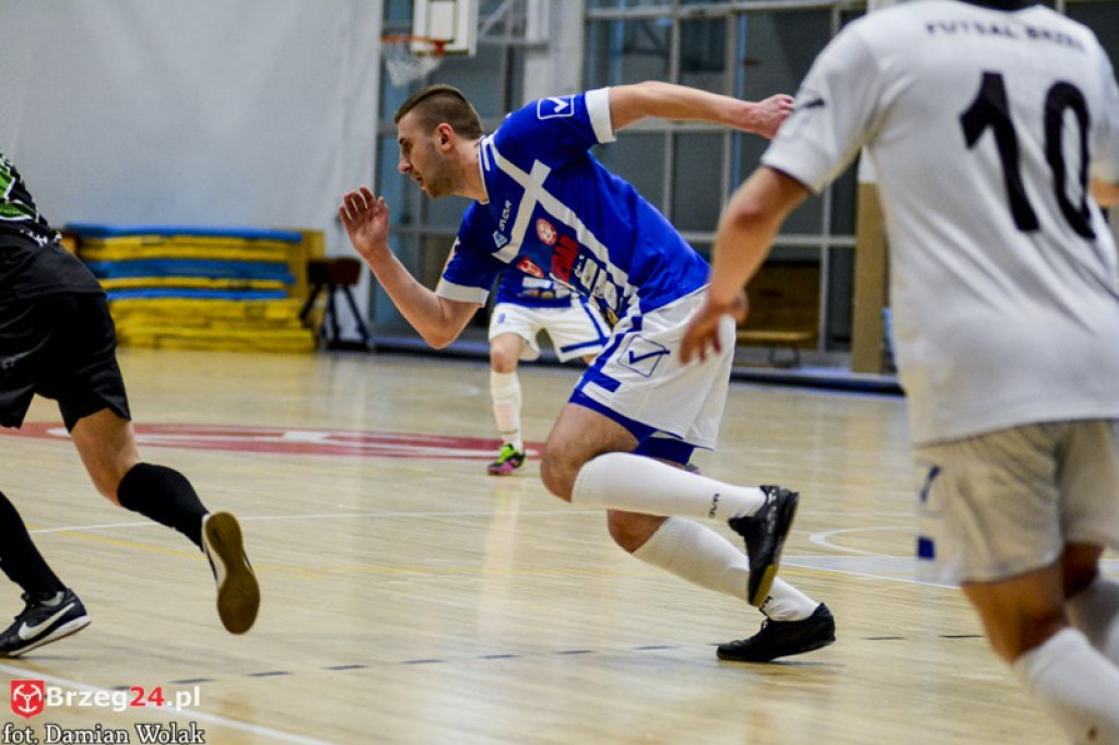 Akademicy wygrywają w starciu z Gredarem