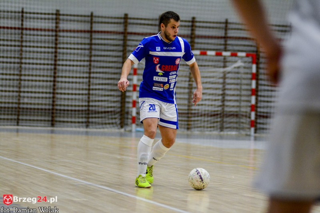 Akademicy wygrywają w starciu z Gredarem