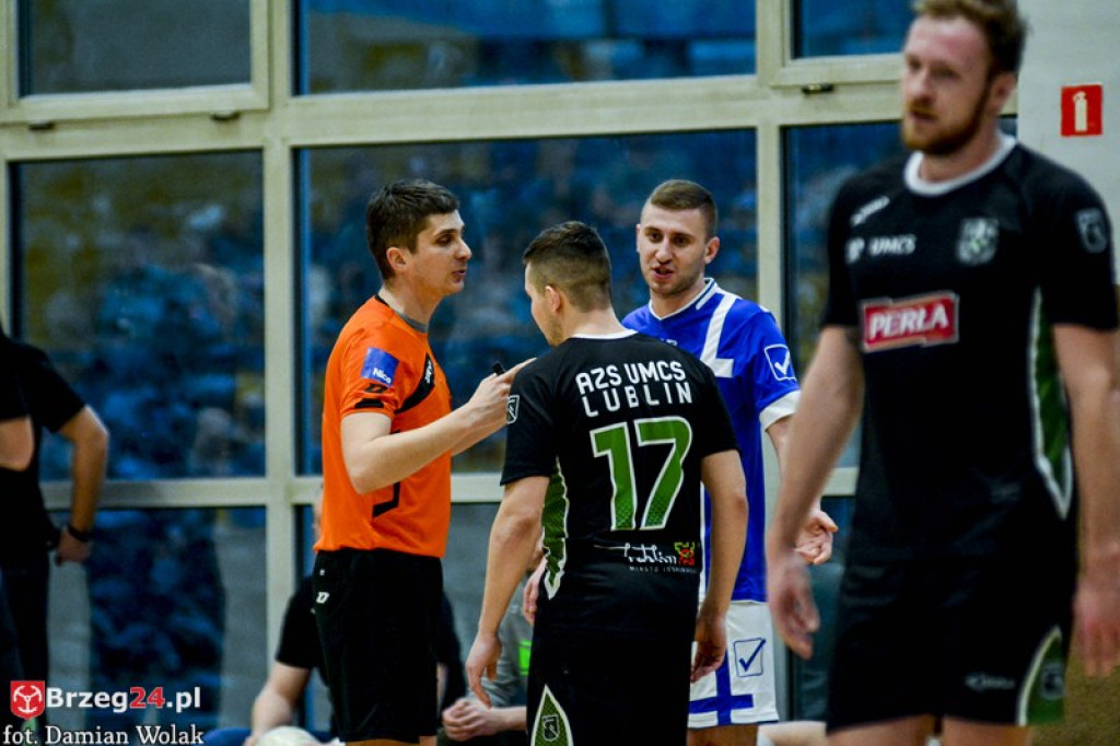 Akademicy wygrywają w starciu z Gredarem