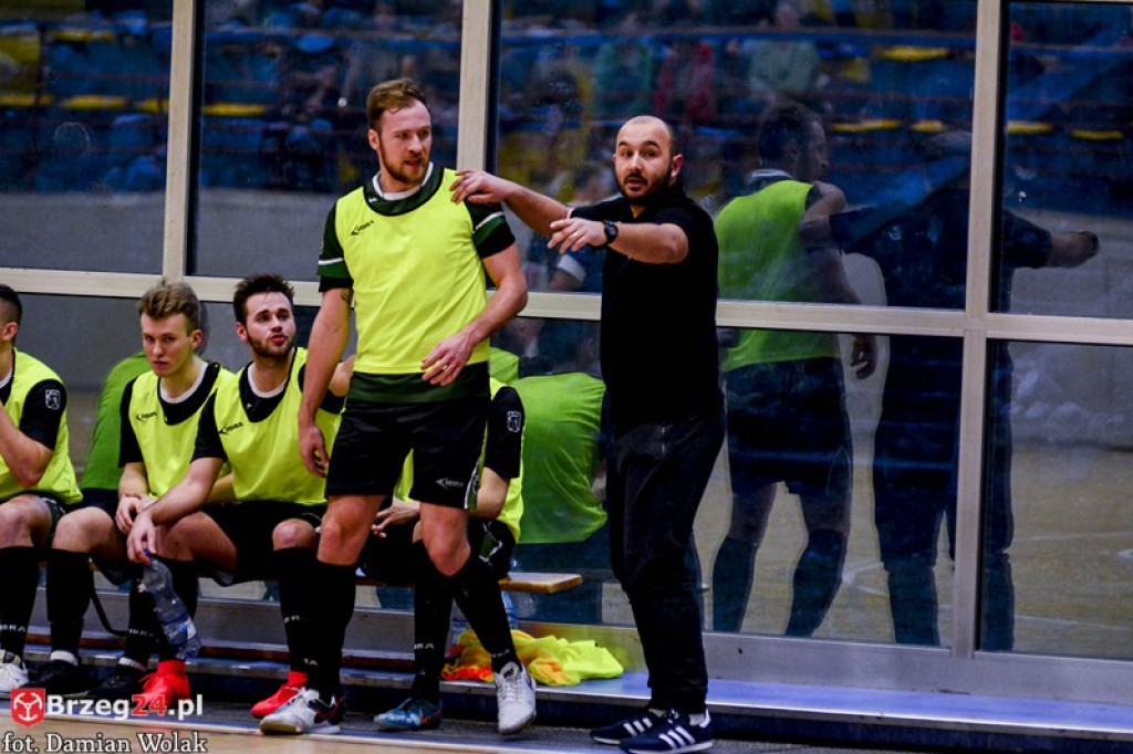 Akademicy wygrywają w starciu z Gredarem