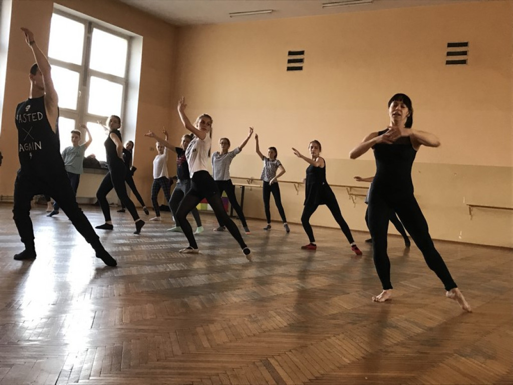 Wybitni instruktorzy tańca odwiedzili Brzeskie Centrum Kultury. 