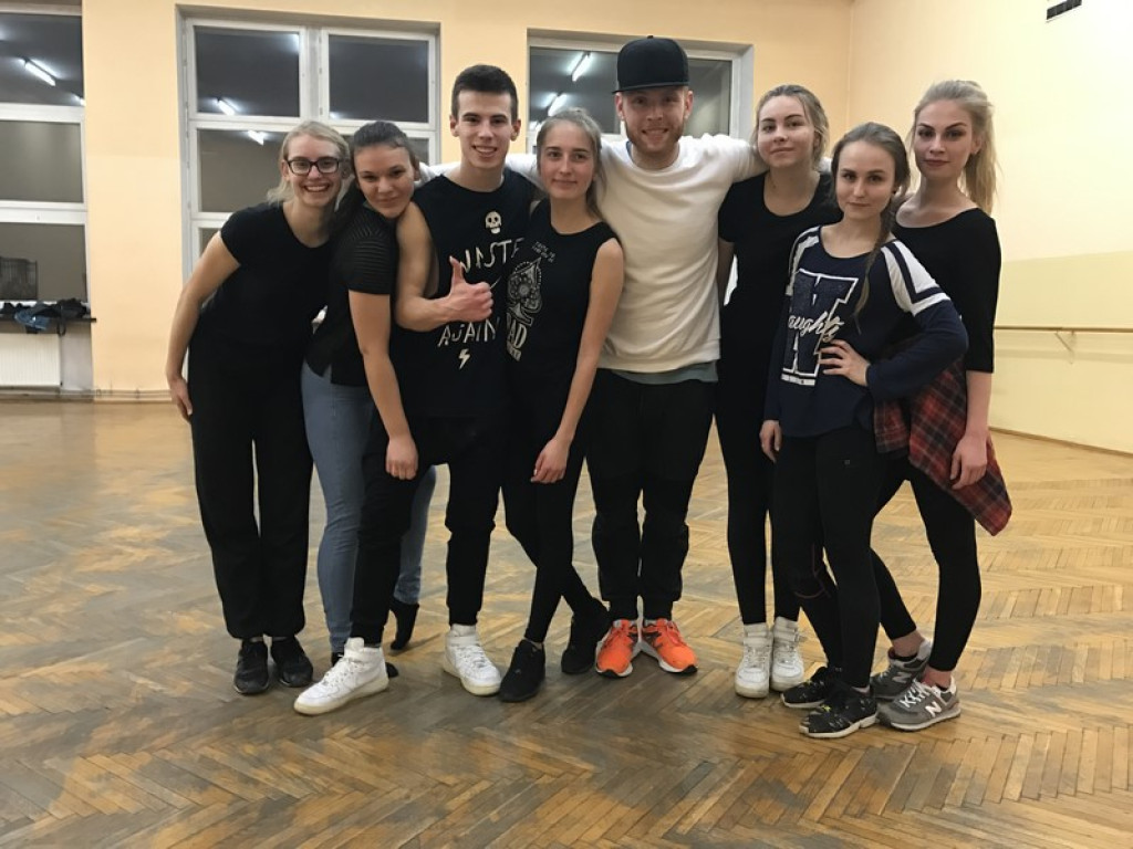 Wybitni instruktorzy tańca odwiedzili Brzeskie Centrum Kultury. 