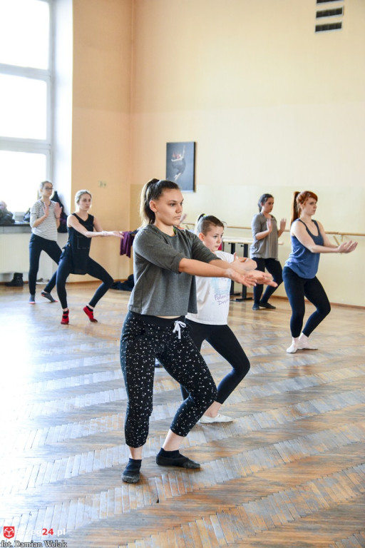 Wybitni instruktorzy tańca odwiedzili Brzeskie Centrum Kultury. 