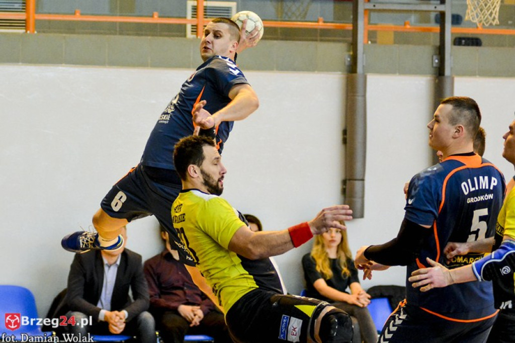 Smutek i żal. Porażka Olimpu z ASPR Zawadzkie