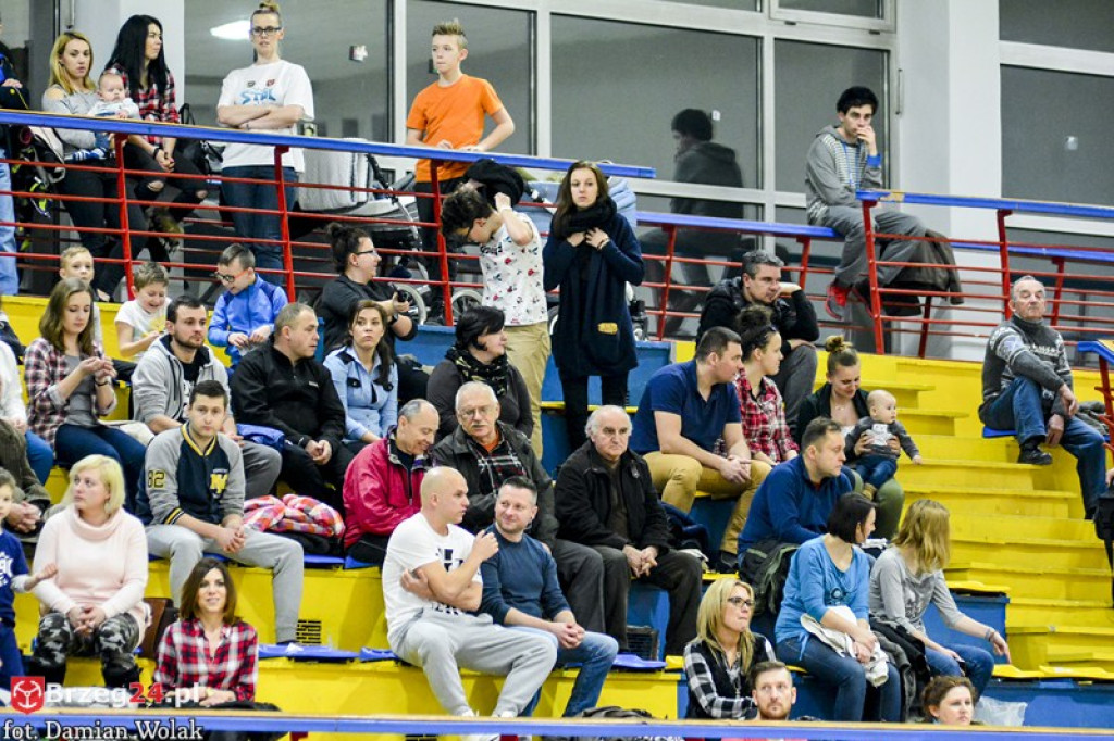 Ostrovia za mocna. Porażka KSK Stal Brzeg w hicie kolejki [galeria]