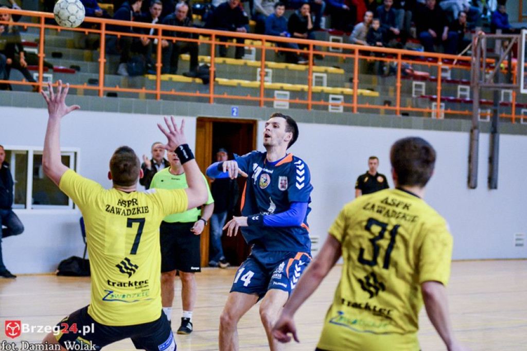 Smutek i żal. Porażka Olimpu z ASPR Zawadzkie