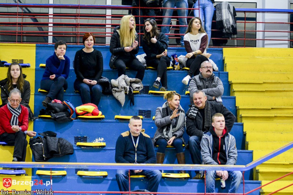 Ostrovia za mocna. Porażka KSK Stal Brzeg w hicie kolejki [galeria]