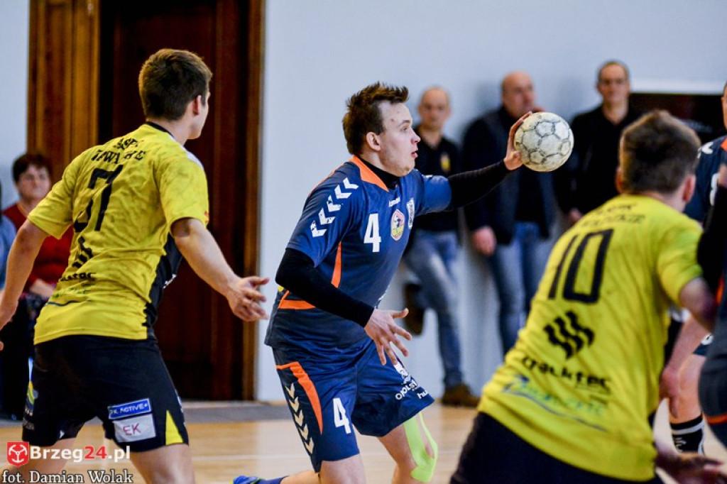 Smutek i żal. Porażka Olimpu z ASPR Zawadzkie