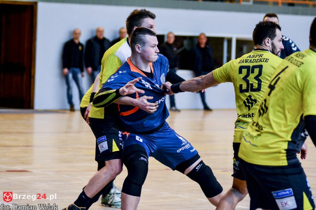 Smutek i żal. Porażka Olimpu z ASPR Zawadzkie