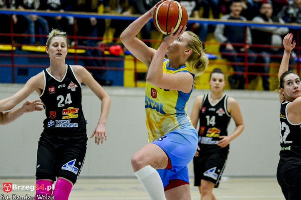 Ostrovia za mocna. Porażka KSK Stal Brzeg w hicie kolejki [galeria]