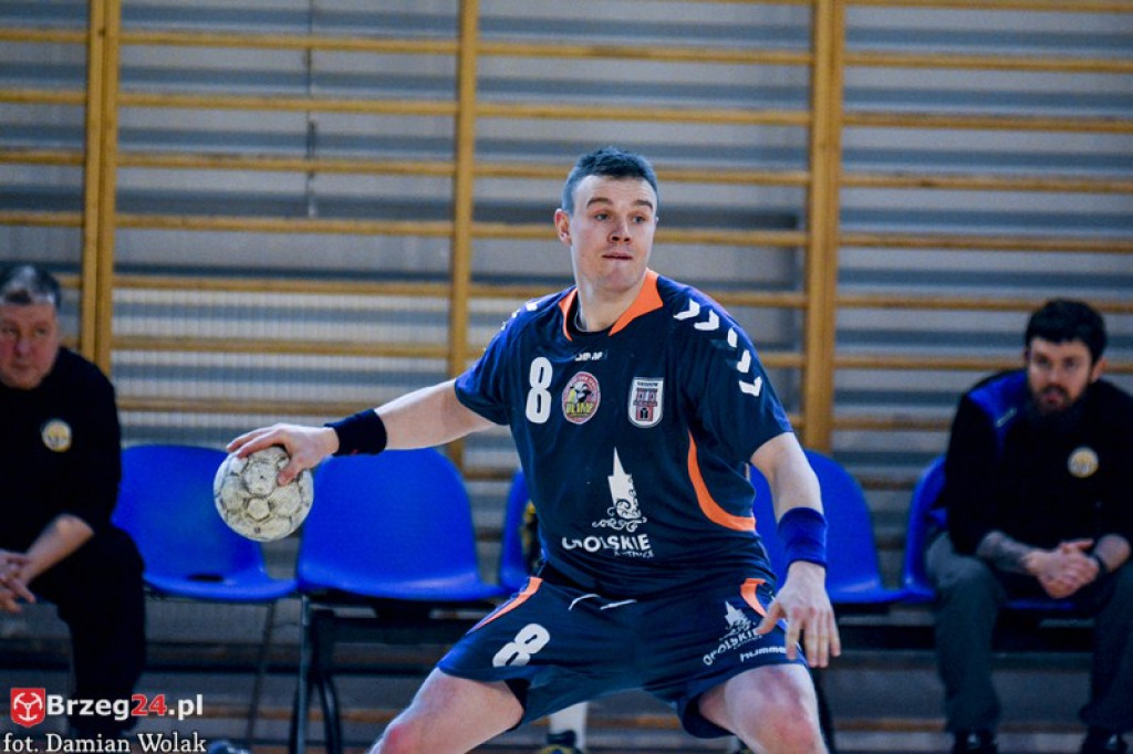 Smutek i żal. Porażka Olimpu z ASPR Zawadzkie