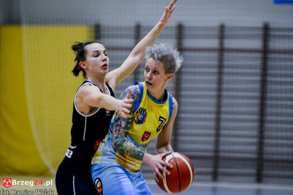 Ostrovia za mocna. Porażka KSK Stal Brzeg w hicie kolejki [galeria]