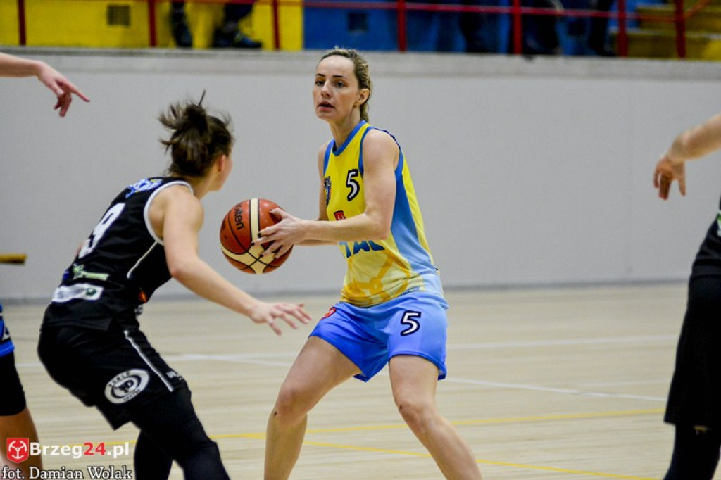 Ostrovia za mocna. Porażka KSK Stal Brzeg w hicie kolejki [galeria]