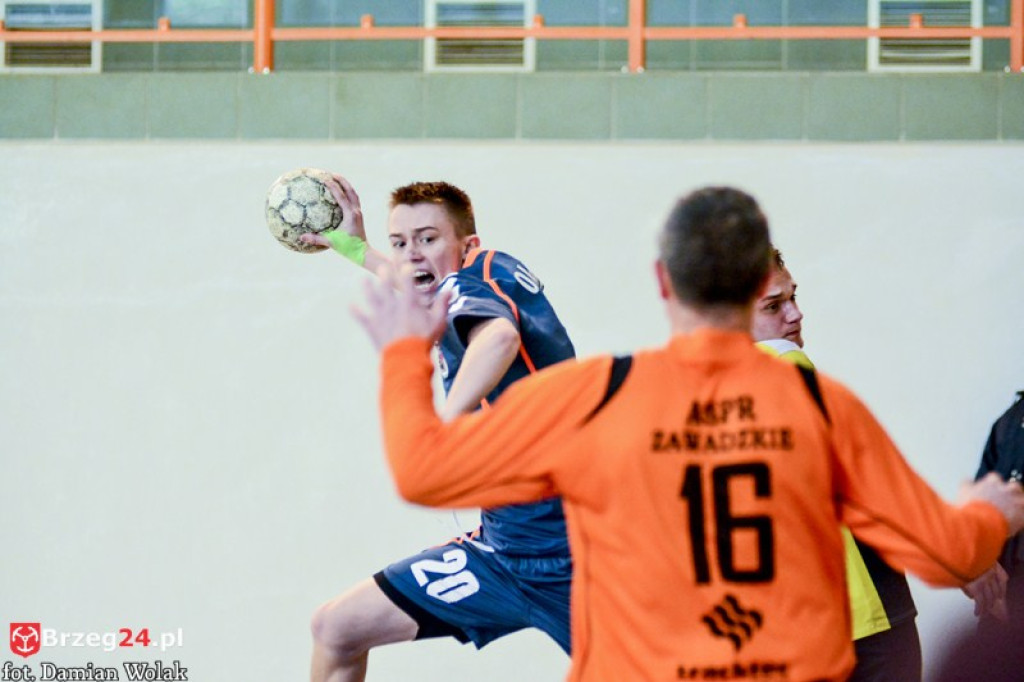 Smutek i żal. Porażka Olimpu z ASPR Zawadzkie