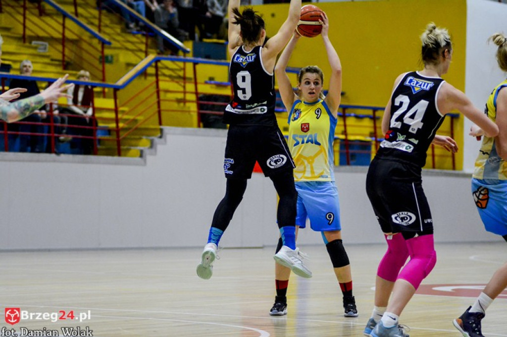 Ostrovia za mocna. Porażka KSK Stal Brzeg w hicie kolejki [galeria]