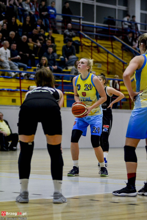 Ostrovia za mocna. Porażka KSK Stal Brzeg w hicie kolejki [galeria]