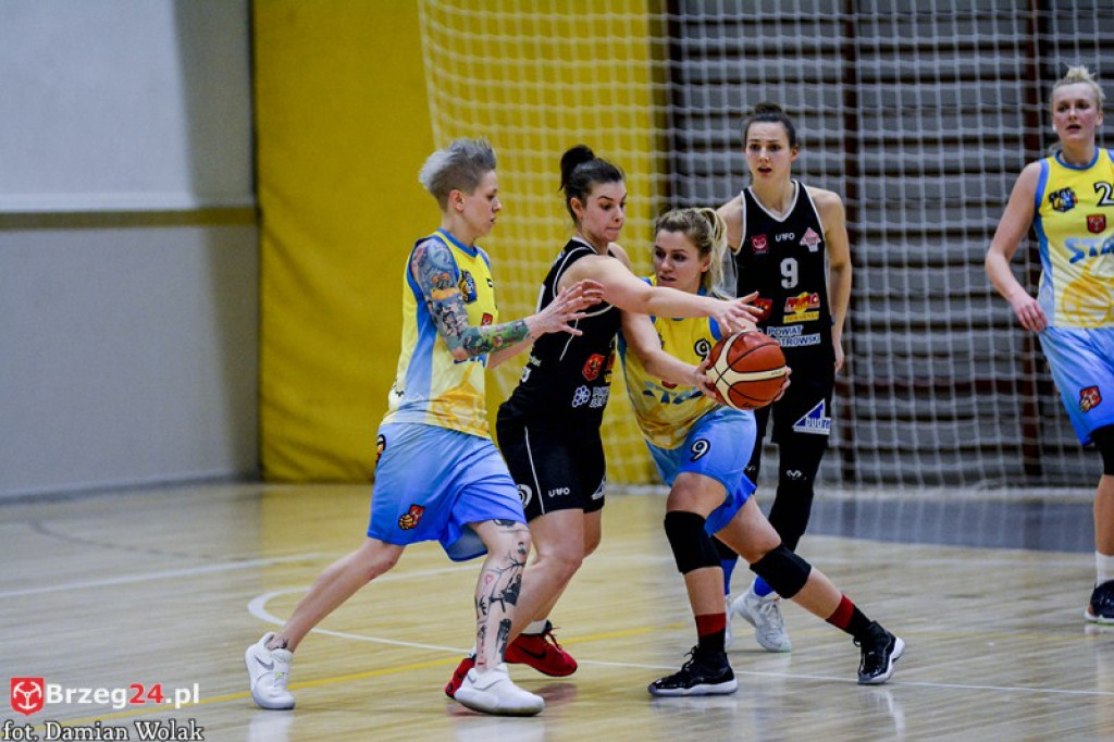 Ostrovia za mocna. Porażka KSK Stal Brzeg w hicie kolejki [galeria]