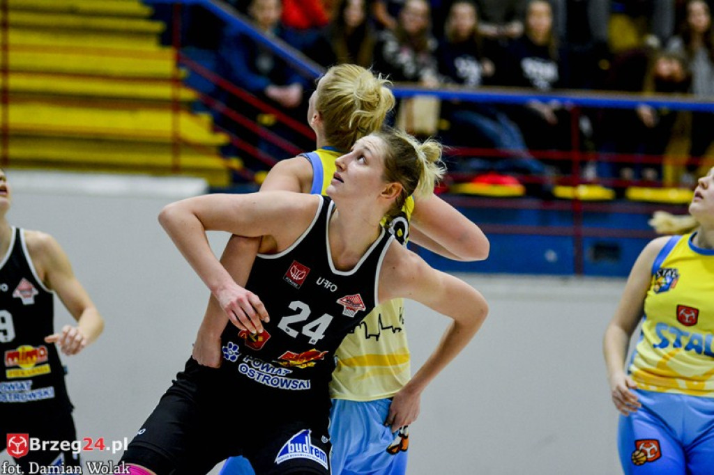 Ostrovia za mocna. Porażka KSK Stal Brzeg w hicie kolejki [galeria]