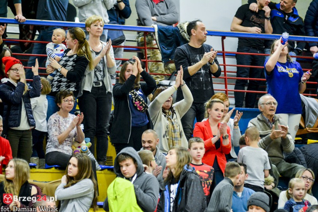 Ostrovia za mocna. Porażka KSK Stal Brzeg w hicie kolejki [galeria]