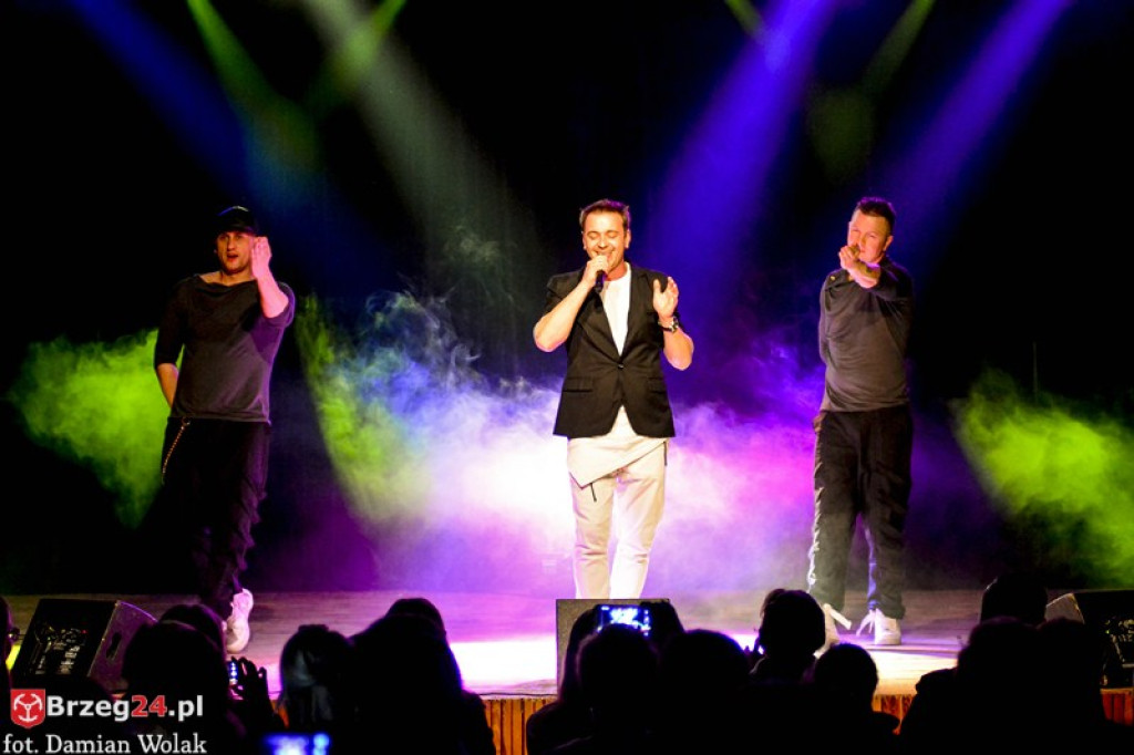 Zespół Weekend w Grodkowie [zdjęcia, wideo]