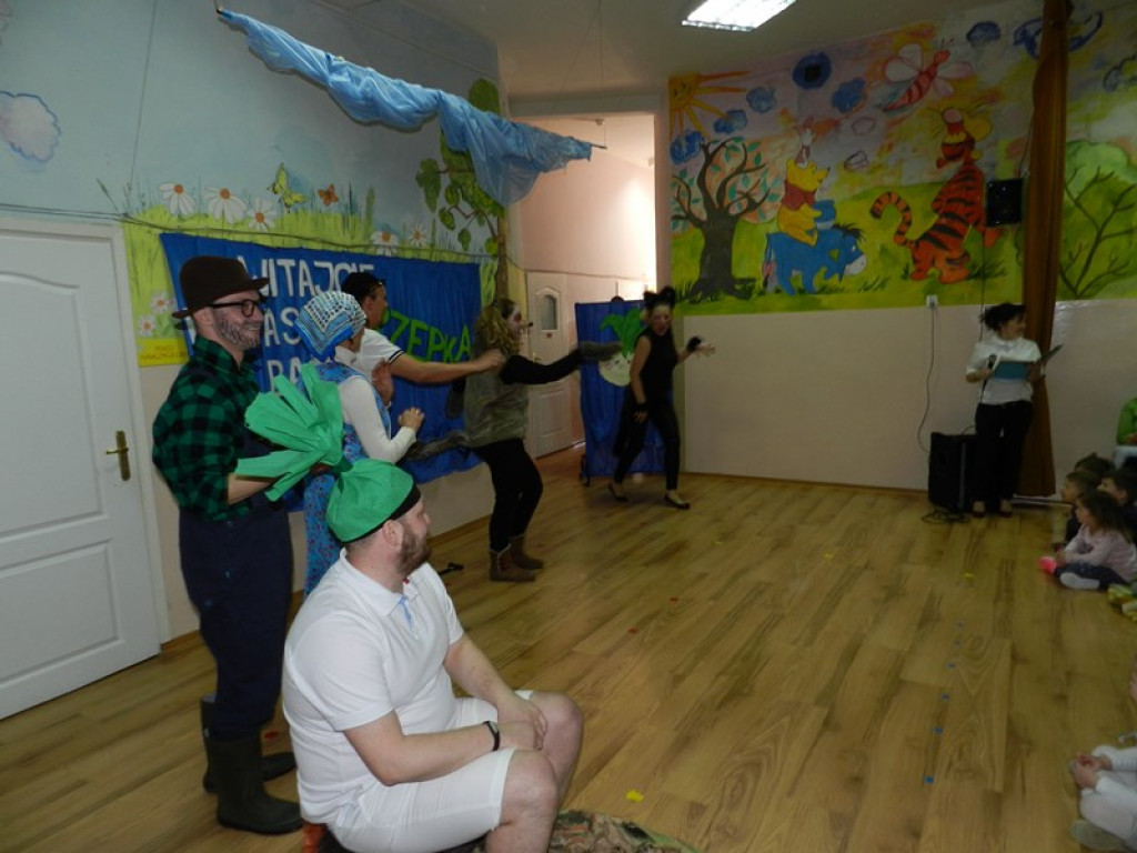 Rodzice -Dzieciom, czyli spektakl pt. 