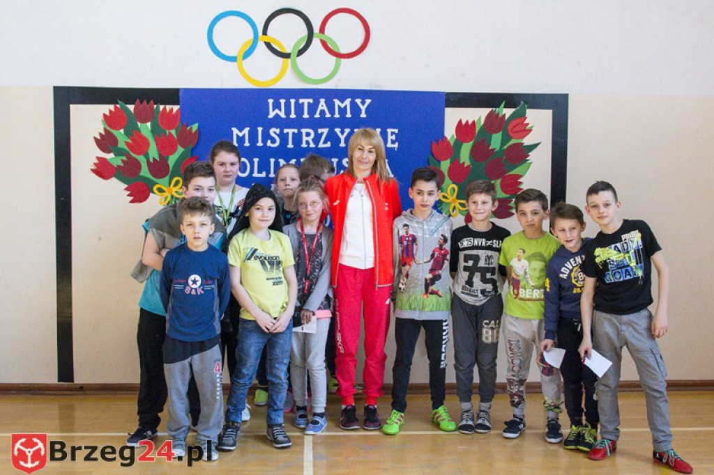 Spotkanie z mistrzynią paraolimpijską w szkole w Gałązczycach