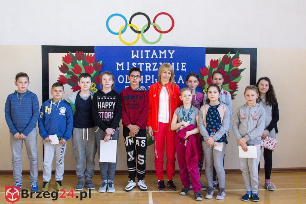 Spotkanie z mistrzynią paraolimpijską w szkole w Gałązczycach