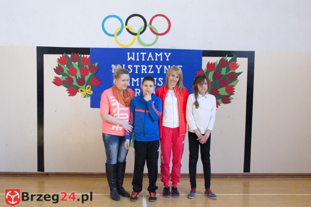 Spotkanie z mistrzynią paraolimpijską w szkole w Gałązczycach