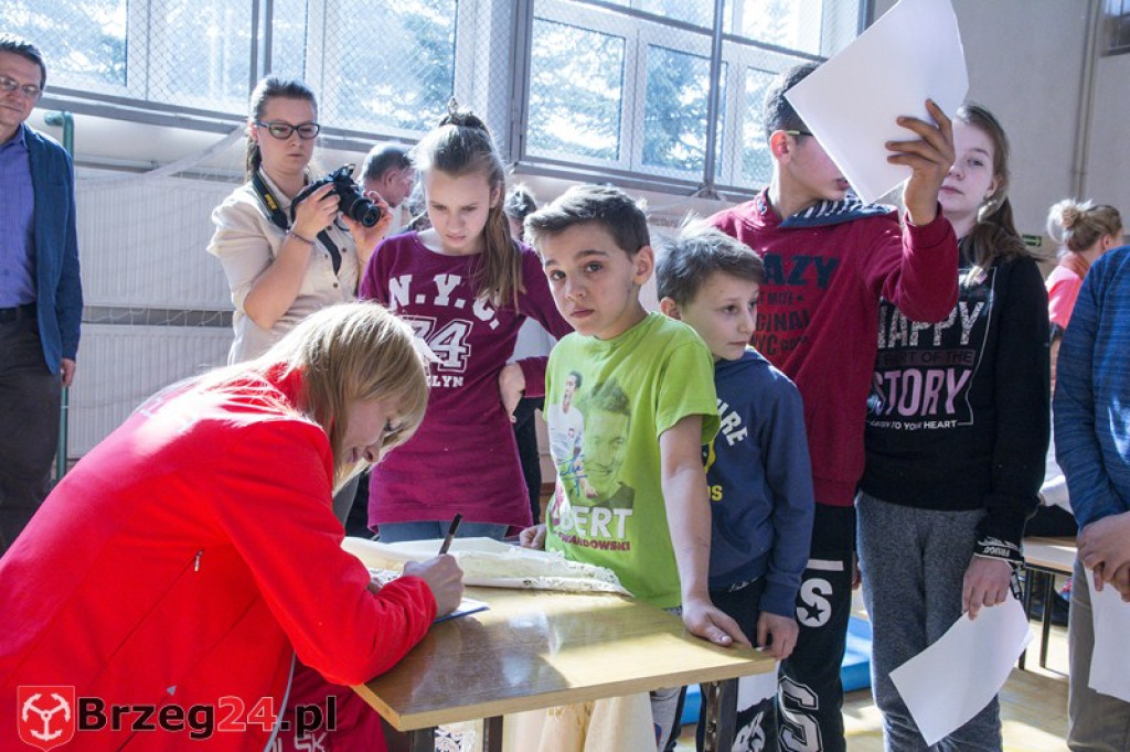 Spotkanie z mistrzynią paraolimpijską w szkole w Gałązczycach