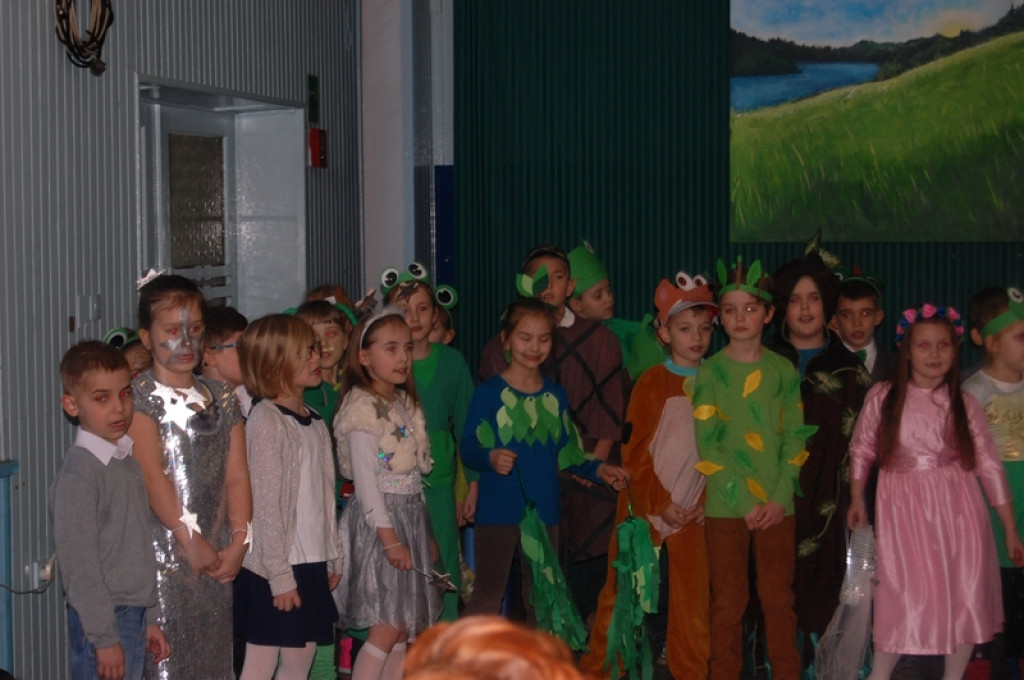 Mali czytelnicy z Publicznej Szkoły Podstawowej nr 5