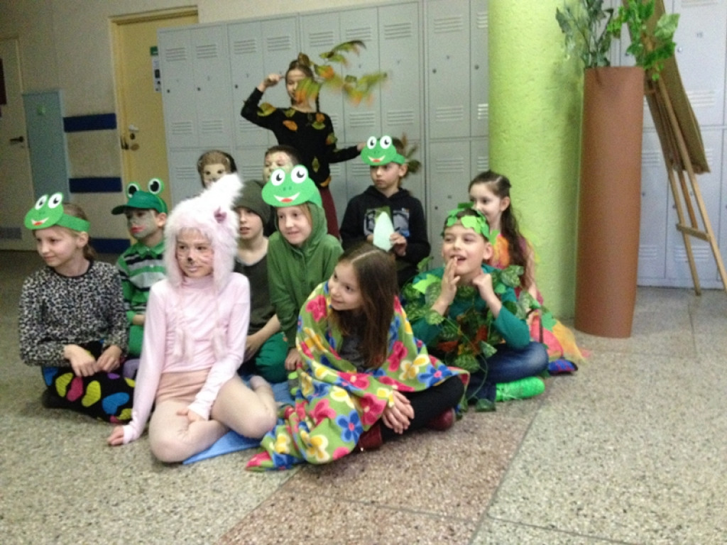 Mali czytelnicy z Publicznej Szkoły Podstawowej nr 5