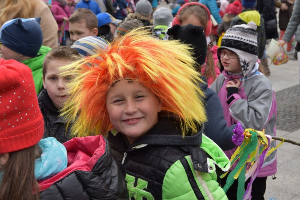 Po raz trzeci przegonią zimę i powitają wiosnę. Integracyjny marsz ulicami Brzegu