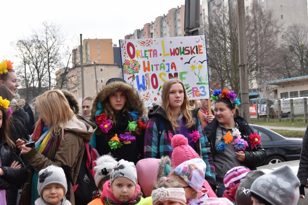 Po raz trzeci przegonią zimę i powitają wiosnę. Integracyjny marsz ulicami Brzegu