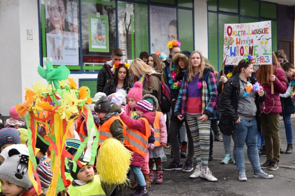 Po raz trzeci przegonią zimę i powitają wiosnę. Integracyjny marsz ulicami Brzegu