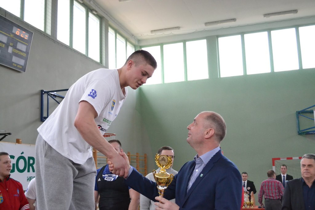 XI Turniej Podnoszenia Ciężarów o Puchar Burmistrza Lewina Brzeskiego