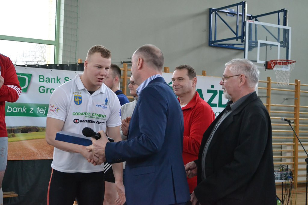 XI Turniej Podnoszenia Ciężarów o Puchar Burmistrza Lewina Brzeskiego