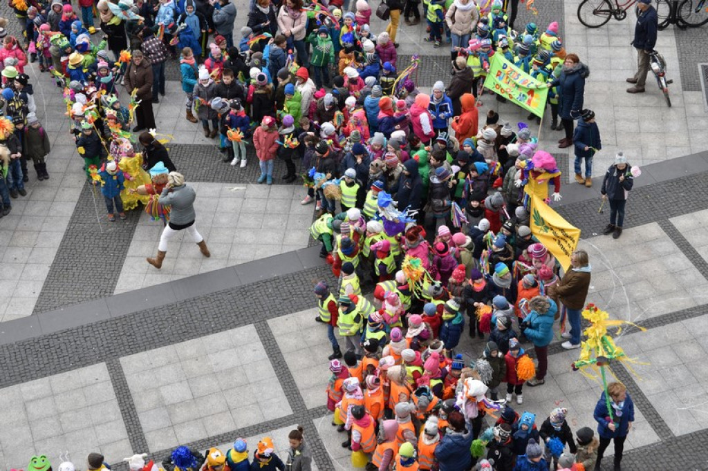 Po raz trzeci przegonią zimę i powitają wiosnę. Integracyjny marsz ulicami Brzegu