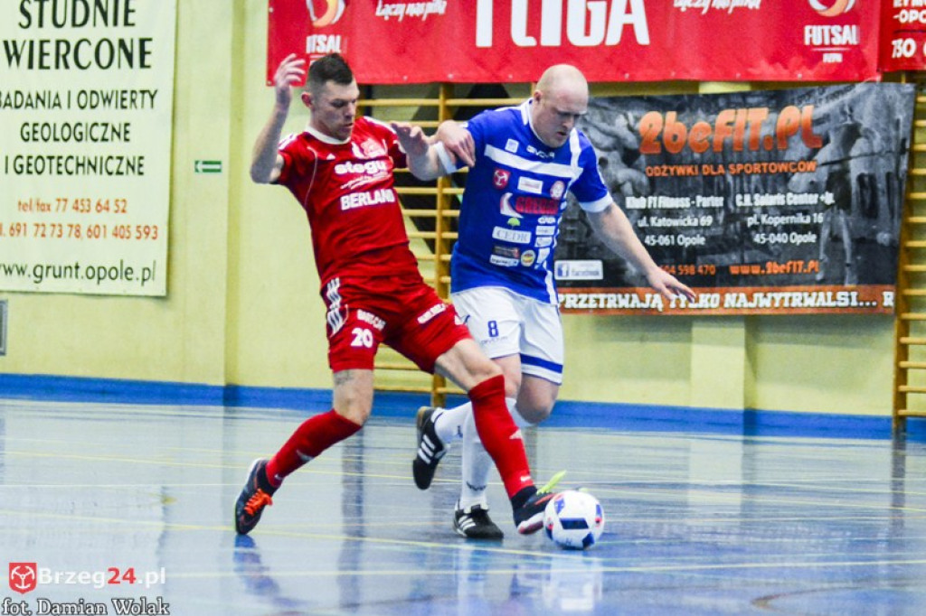 Porażka Gredaru w Komprachcicach. Skomplikowana sytuacja brzeżan [FOTORELACJA]