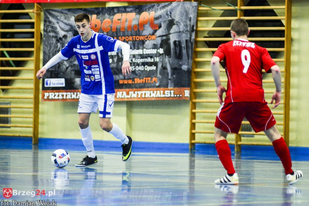 Porażka Gredaru w Komprachcicach. Skomplikowana sytuacja brzeżan [FOTORELACJA]