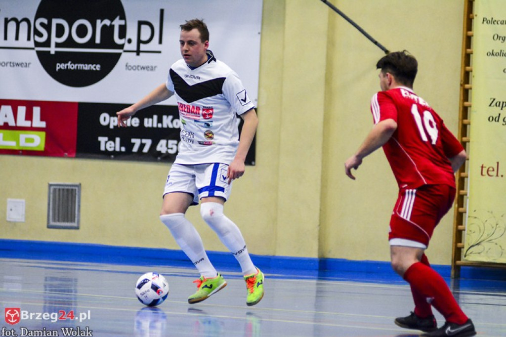 Porażka Gredaru w Komprachcicach. Skomplikowana sytuacja brzeżan [FOTORELACJA]