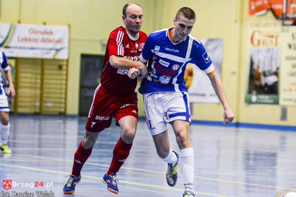 Porażka Gredaru w Komprachcicach. Skomplikowana sytuacja brzeżan [FOTORELACJA]