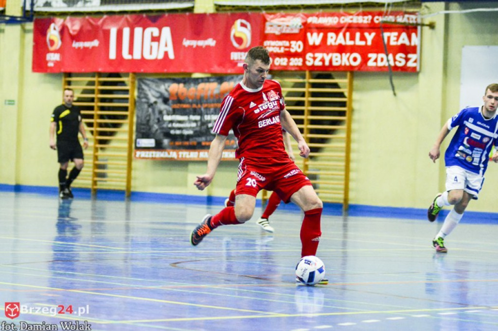 Porażka Gredaru w Komprachcicach. Skomplikowana sytuacja brzeżan [FOTORELACJA]