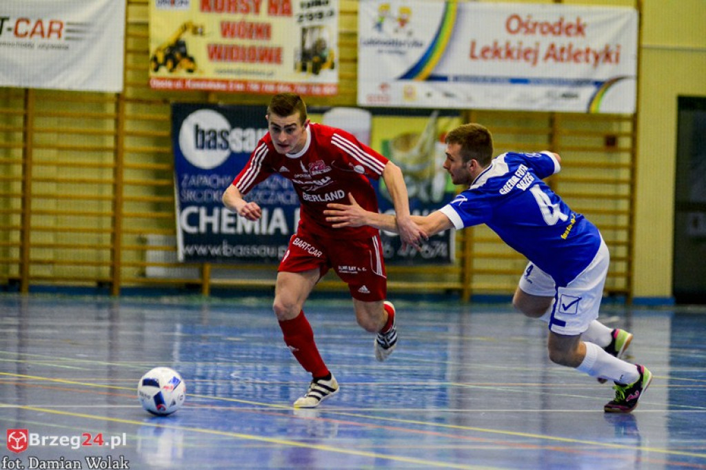 Porażka Gredaru w Komprachcicach. Skomplikowana sytuacja brzeżan [FOTORELACJA]
