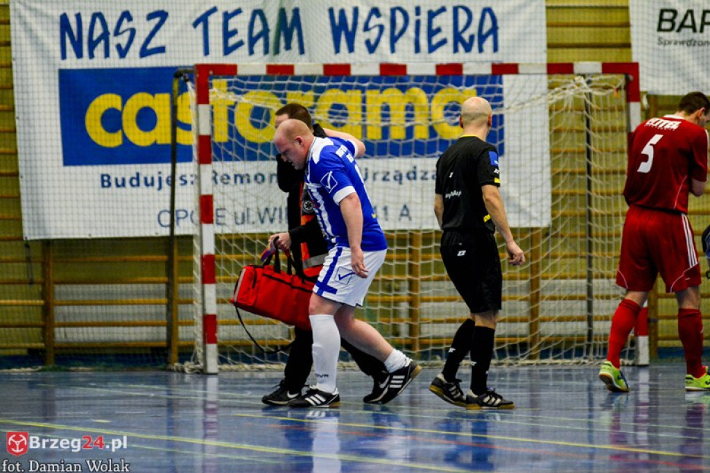 Porażka Gredaru w Komprachcicach. Skomplikowana sytuacja brzeżan [FOTORELACJA]