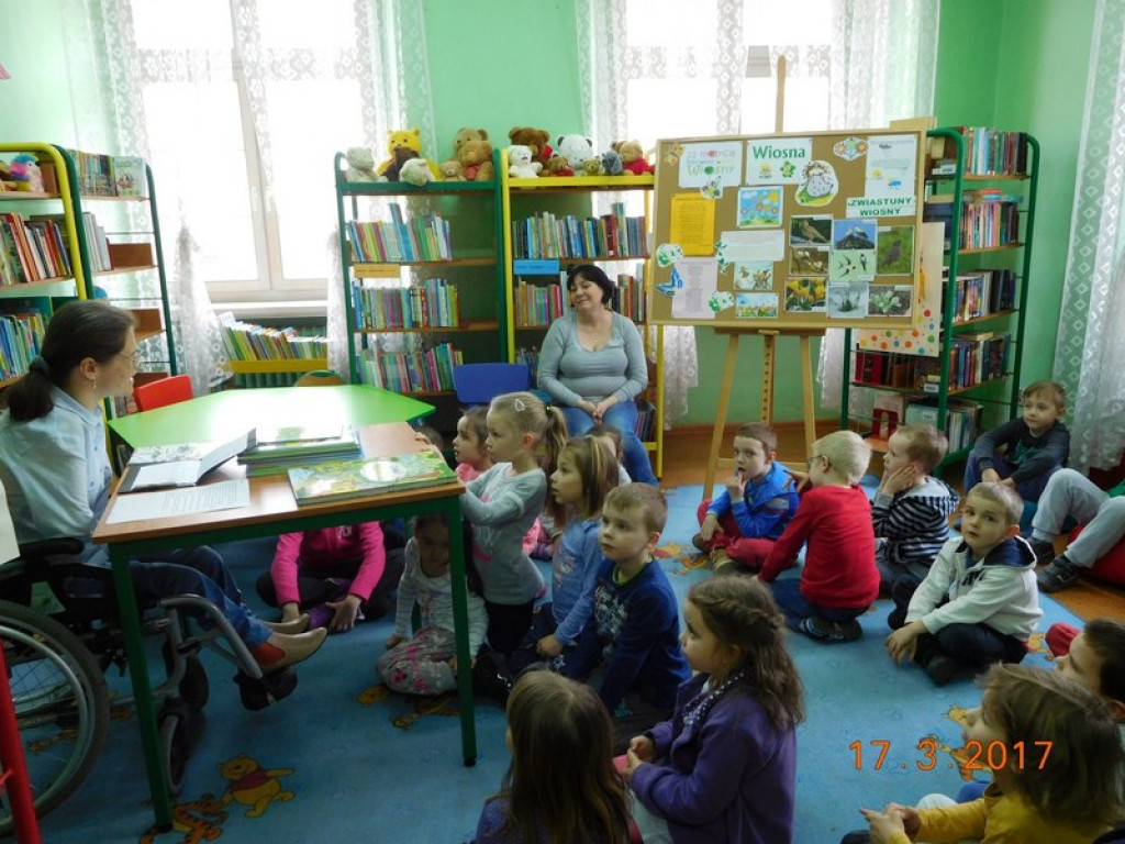 Wiosenne spotkanie w bibliotece